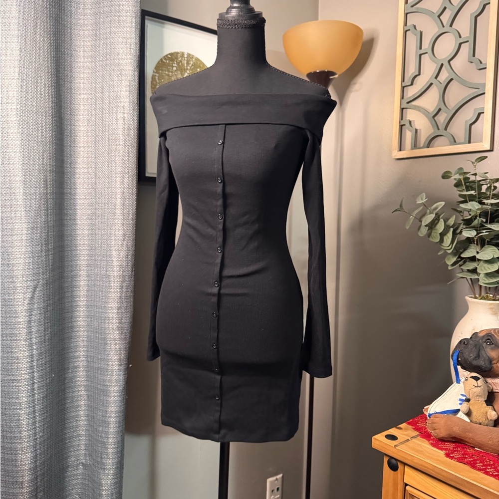Wild Fable Black Off-Shoulder Long Sleeve Dress